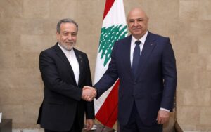 استقبال الرئيس اللبناني العماد جوزاف عون لوزير الخارجية الإيراني عباس عراقجي في قصر بعبدا بالعاصمة بيروت