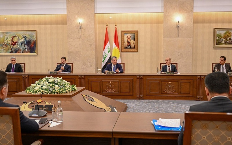اجتماع حكومة إقليم كوردستان برئاسة مسرور بارزاني وحضور قوباد طالباني