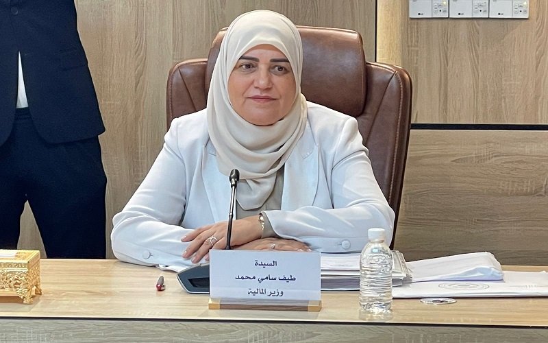 وزيرة المالية في الحكومة العراقية طيف سامي