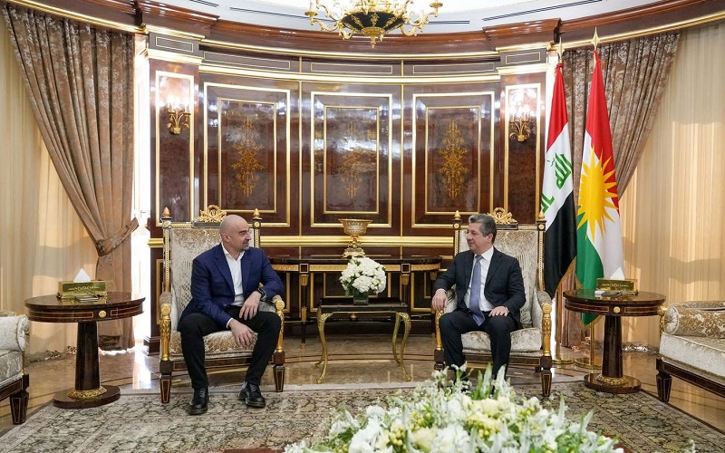 لقاء سابق بين رئيس حكومة إقليم كوردستان مسرور بارزاني، ورئيس الاتحاد الوطني الكوردستاني بافل طالباني