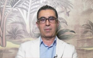 الكاتب والصحفي الكوردي سامان نوح