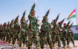 صورة أرشيفية لعرض عسكري لقوات البيشمركة