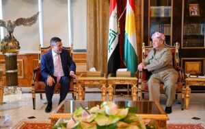 زعيم الحزب الديمقراطي الكوردستاني مسعود بارزاني، يستقبل القائم بأعمال السفارة الأمريكية لدى العراق ستيفن فاغن