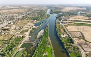 صورة أرشيفية لنهر الفرات في العراق