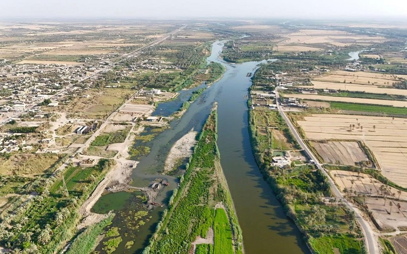 صورة أرشيفية لنهر الفرات في العراق