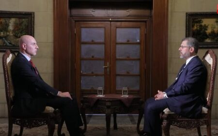 نائب وزير الخارجية الإيراني سعيد خطيب زادة، في حوار مع برنامج "واجب الصراحة" على شاشة العراقية الإخبارية
