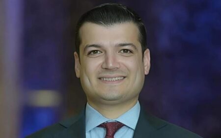 "زانيار هيوا مصطفى"، السكرتير الخاص لرجل الأعمال الكوردي المعروف وصاحب شركة "آسياسيل" للاتصالات فاروق ملا مصطفى