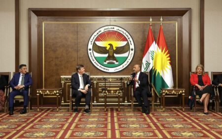 رئيس ديوان رئاسة إقليم كوردستان فوزي حريري، يستقبل وفداً مشتركاً من غرفة التجارة الأمريكية وعدد من الشركات الأمريكية الكبرى