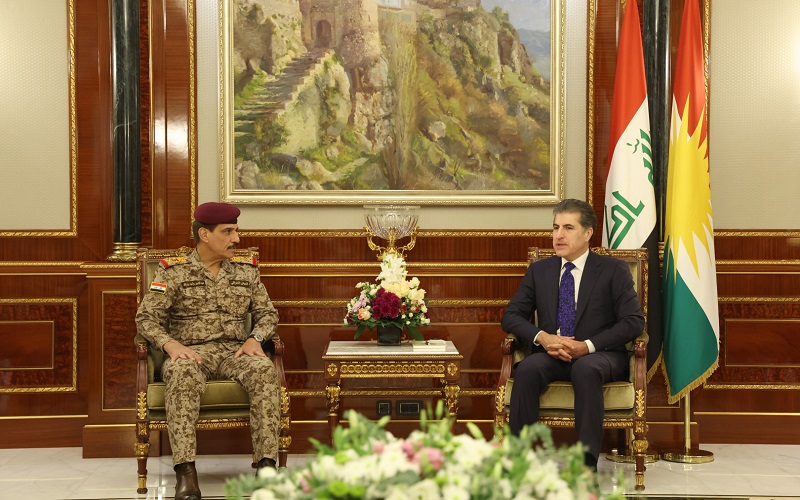 رئيس إقليم كوردستان نيجيرفان بارزاني يستقبل رئيس أركان الجيش العراقي الفريق الأول الركن عبد الأمير رشيد يارالله