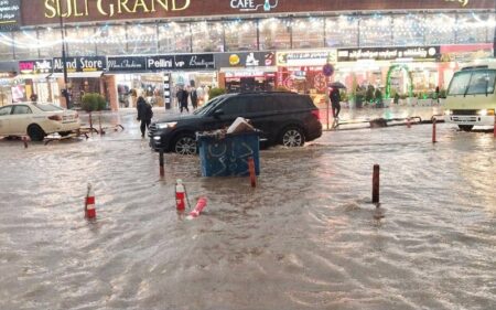 سيول جارفة تجتاح السليمانية شرقي إقليم كوردستان