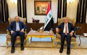 وزير الخارجية العراقي فؤاد حسين يستقبل السفير الإيراني في بغداد محمد كاظم آل صادق