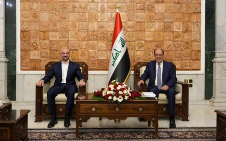 رئيس ائتلاف دولة القانون نوري المالكي، يستقبل رئيس الاتحاد الوطني الكوردستاني بافل طالباني