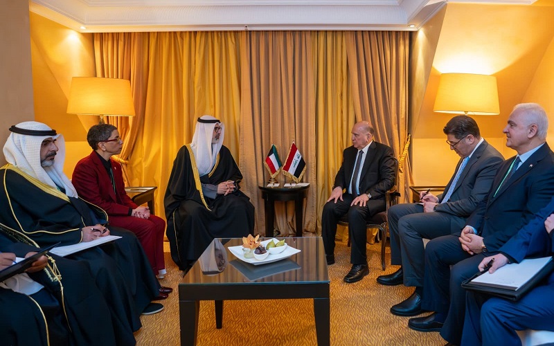 نائب رئيس الوزراء ووزير الخارجية العراقي فؤاد حسين، يلتقي وزير الخارجية الكويتي الشيخ جراح جابر الأحمد الصباح