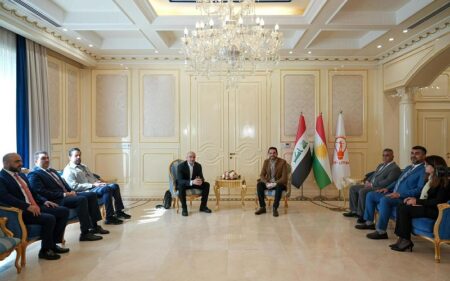 رئيس حراك الجيل الجديد شاسوار عبد الواحد، يستقبل رئيس الاتحاد الوطني الكوردستاني بافل طالباني