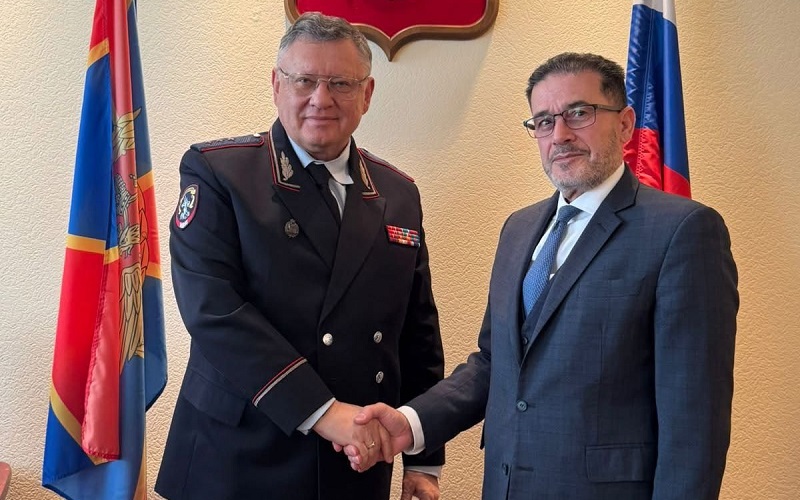 السفير العراقي لدى موسكو عبد الكريم هاشم مصطفى، يلتقي وزير الدولة ونائب وزير الداخلية الروسي إيكور نيكوليافيج زوبوف