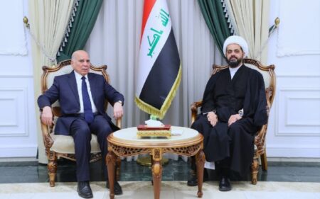 الأمين العام لحركة عصائب أهل الحق قيس الخزعلي، يستقبل وزير الخارجية العراقي ومرشح الحزب الديمقراطي الكوردستاني لرئاسة الجمهورية فؤاد حسين