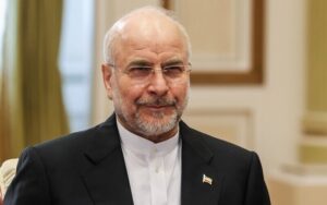 رئيس مجلس الشورى الإسلامي الإيراني محمد باقر قاليباف