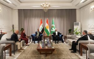 رئيس الاتحاد الوطني الكوردستاني بافل طالباني يستقبل السفير البريطاني لدى العراق عرفان صديق