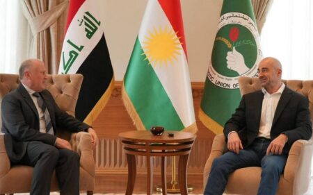 رئيس الاتحاد الوطني الكوردستاني بافل طالباني يستقبل السفير الأسترالي لدى العراق غلين مايلز