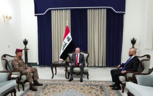 الرئيس العراقي نزار آميدي يستقبل نائب قائد العمليات المشتركة الفريق أول ركن قيس المحمداوي