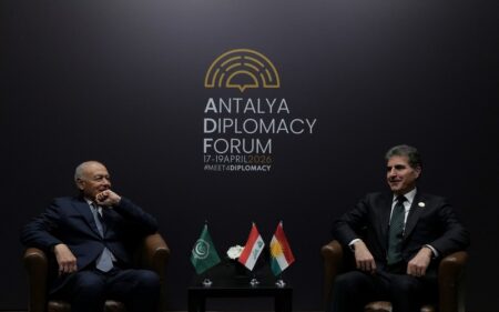 رئيس إقليم كوردستان نيجيرفان بارزاني يجتمع مع الأمين العام لجامعة الدول العربية أحمد أبو الغيط