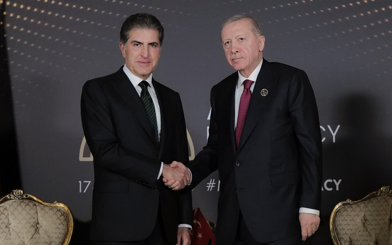رئيس إقليم كوردستان نيجيرفان بارزاني يجتمع مع الرئيس التركي رجب طيب أردوغان