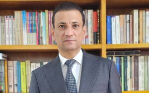عضو تيار الموقف الوطني إسلام زيباري