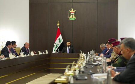 رئيس الوزراء القائد العام للقوات المسلحة العراقية علي فالح الزيدي يترأس اجتماع المجلس الوزاري للأمن الوطني