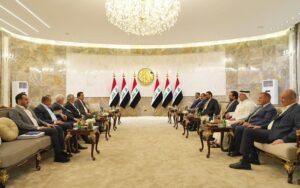 قادة المجلس السياسي الوطني للقوى السنية في العراق، يستقبلون وفداً من الإطار التنسيقي للقوى الشيعية في مقر رئيس مجلس النواب هيبت الحلبوسي
