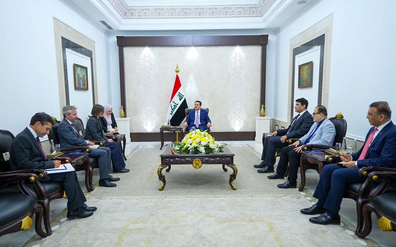 رئيس الوزراء العراقي محمد شياع السوداني، يستقبل رئيسة اللجنة الدولية لمنظمة الصليب الأحمر ميريانا سبولياريتش إيغر