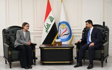 وزير العدل العراقي خالد شواني، يستقبل رئيسة اللجنة الدولية لمنظمة الصليب الأحمر ميريانا سبولياريتش إيغر
