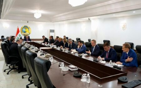 وزير الخارجية العراقي فؤاد حسين يستقبل سفير الاتحاد الأوروبي في بغداد كليمنس سِمتنر وعدد من السفراء الأوروبيين