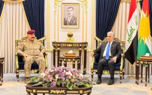 وزير داخلية إقليم كوردستان ريبر أحمد يستقبل معاون رئيس أركان الجيش العراقي للعمليات الفريق الركن سعد حربية