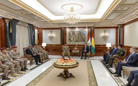 رئيس إقليم كوردستان نيجيرفان بارزاني يستقبل رئيس أركان الجيش العراقي الفريق أول الركن عبد الأمير رشيد يار الله