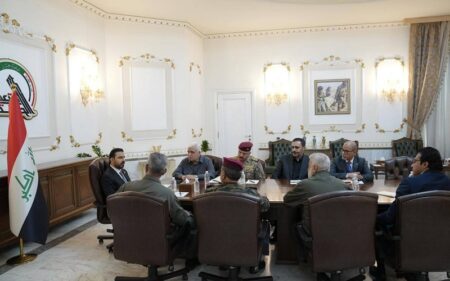 رئيس الوزراء العراقي علي فالح الزيدي يزور مقر هيئة الحشد الشعبي ويلتقي رئيس الهيئة فالح الفياض