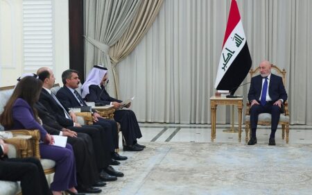 الرئيس العراقي نزار آميدي يستقبل وفداً من ممثلي ومسؤولي المكون الإيزيدي