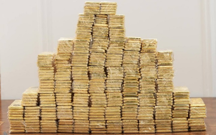 الذهب المسترد في قضية وكيل وزارة النفط العراقية لشؤون التصفية الموقوف بتهمة الفساد عدنان الجميلي