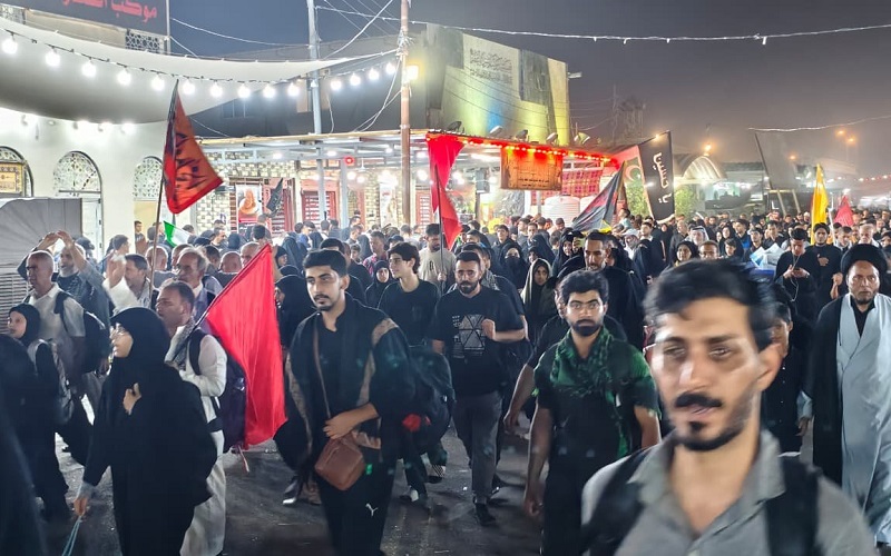 زوار أربعينية الإمام الحسين في العراق