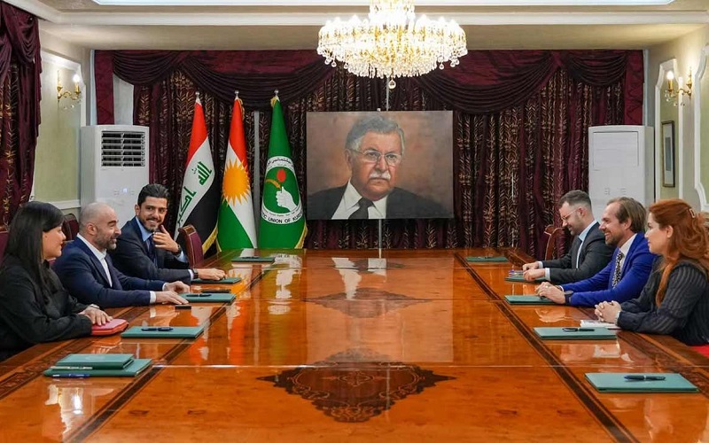 رئيس الاتحاد الوطني الكوردستاني بافل طالباني يستقبل القنصل العام البريطاني في إقليم كوردستان أندرو بيزلي