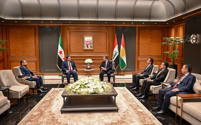 رئيس وزراء إقليم كوردستان مسرور بارزاني يستقبل وزير التربية والتعليم السوري محمد عبد الرحمن تركو
