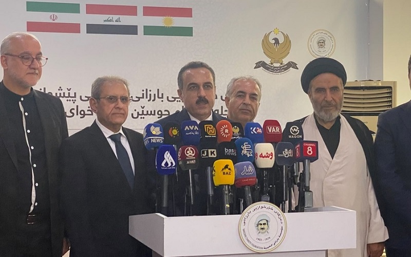 محافظ أربيل عاصمة إقليم كوردستان أوميد خوشناو في مؤتمر صحفي مشترك