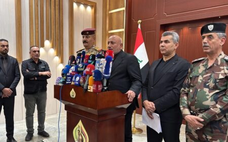 محافظ كربلاء نصيف الخطابي يتحدث في مؤتمر صحفي
