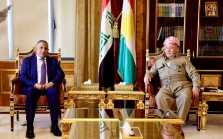 رئيس الحزب الديمقراطي الكوردستاني مسعود بارزاني يستقبل مستشار الأمن القومي العراقي قاسم العبودي