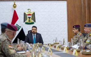 رئيس الوزراء العراقي القائد العام للقوات المسلحة علي فالح الزيدي يترأس اجتماعاً لقيادة الدفاع الجوي