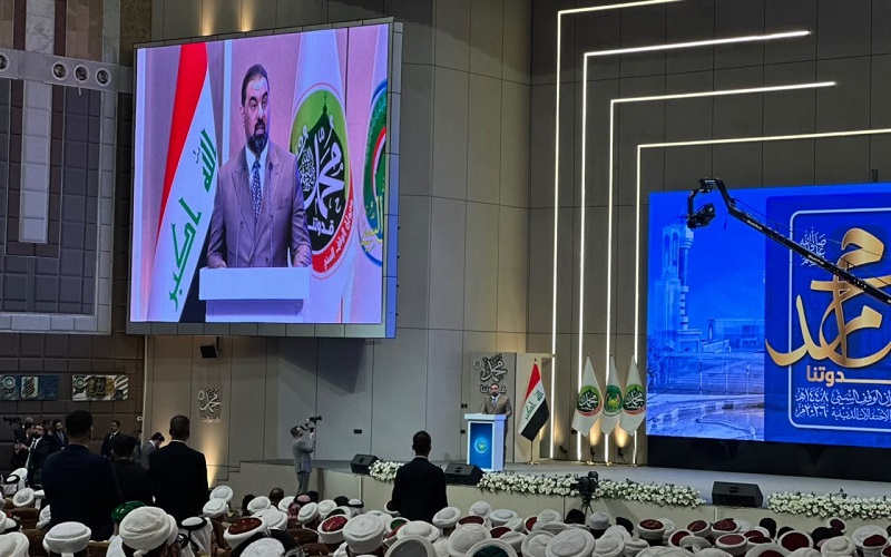 رئيس مجلس النواب العراقي هيبت الحلبوسي يلقي كلمة خلال احتفالية ديوان الوقف السني بمناسبة ذكرى المولد النبوي الشريف في العاصمة بغداد