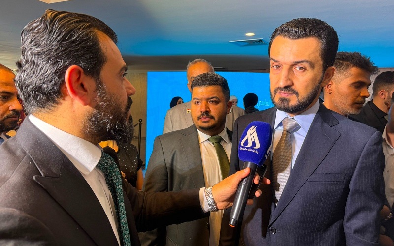 وزير الاتصالات العراقي مصطفى سند