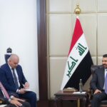 رئيس الوزراء العراقي علي فالح الزيدي يستقبل القائم بأعمال السفارة الأمريكية في بغداد ستيفن فاجين