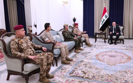 الرئيس العراقي نزار آميدي يستقبل قائد قوات 70 في تشكيلات البيشمركة الفريق الركن عمر صالح
