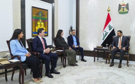 رئيس الوزراء العراقي علي فالح الزيدي يستقبل اليوم الأربعاء، وفد معهد المجلس الأمريكي الأطلسي