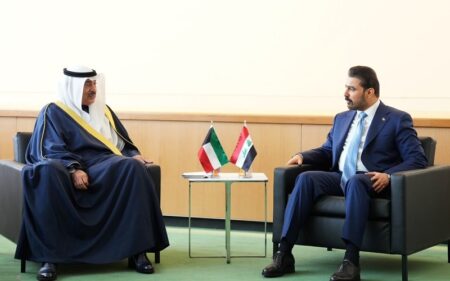 لقاء يجمع رئيس الوزراء العراقي علي فالح الزيدي وولي العهد الكويتي الشيخ صباح خالد الحمد المبارك الصباح على هامش أعمال الدورة الحادية والثمانين للجمعية العامة للأمم المتحدة في مقر المنظمة الدولية بمدينة نيويورك